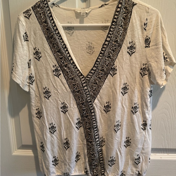 Lucky Brand Top - Picture 2 of 4